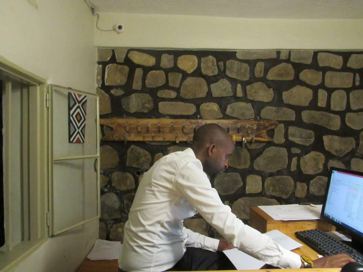 Rebero Kivu Resort Kibuye Esterno foto
