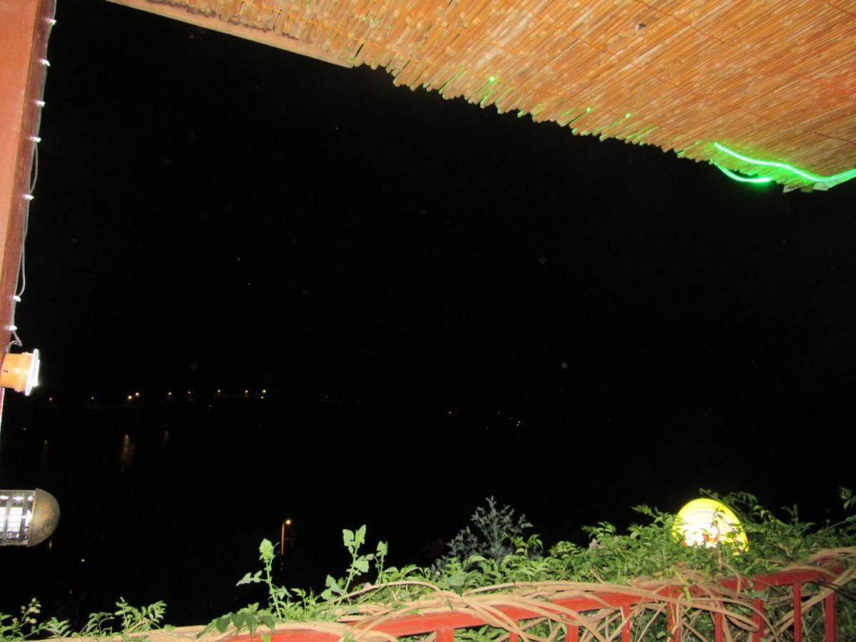 Rebero Kivu Resort Kibuye Esterno foto