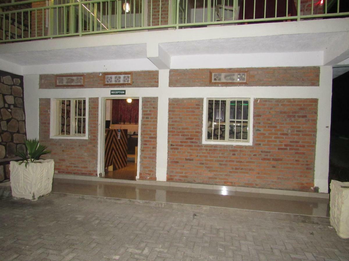 Rebero Kivu Resort Kibuye Esterno foto