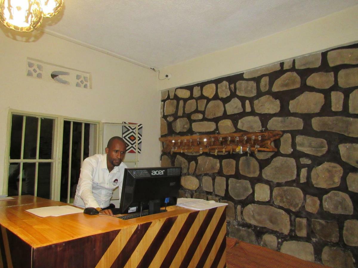 Rebero Kivu Resort Kibuye Esterno foto