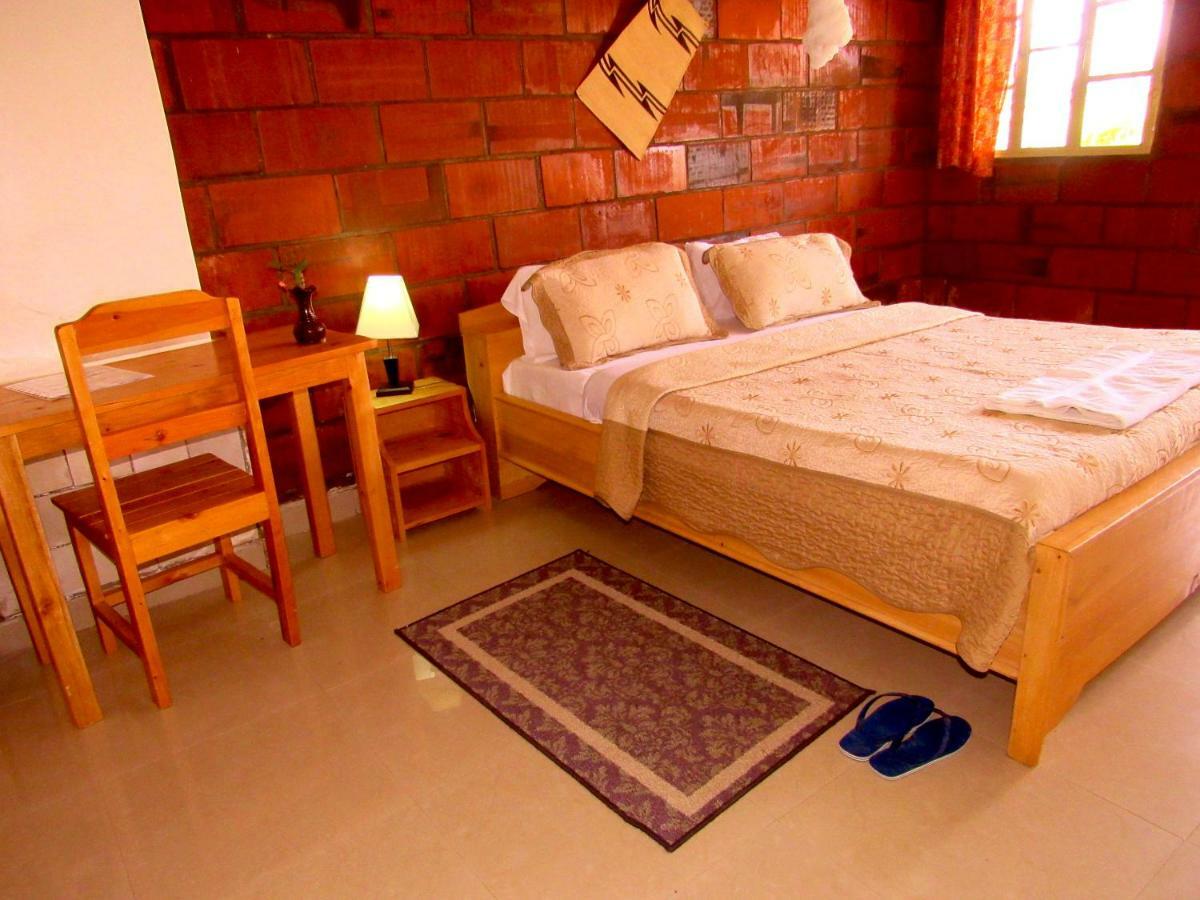 Rebero Kivu Resort Kibuye Esterno foto